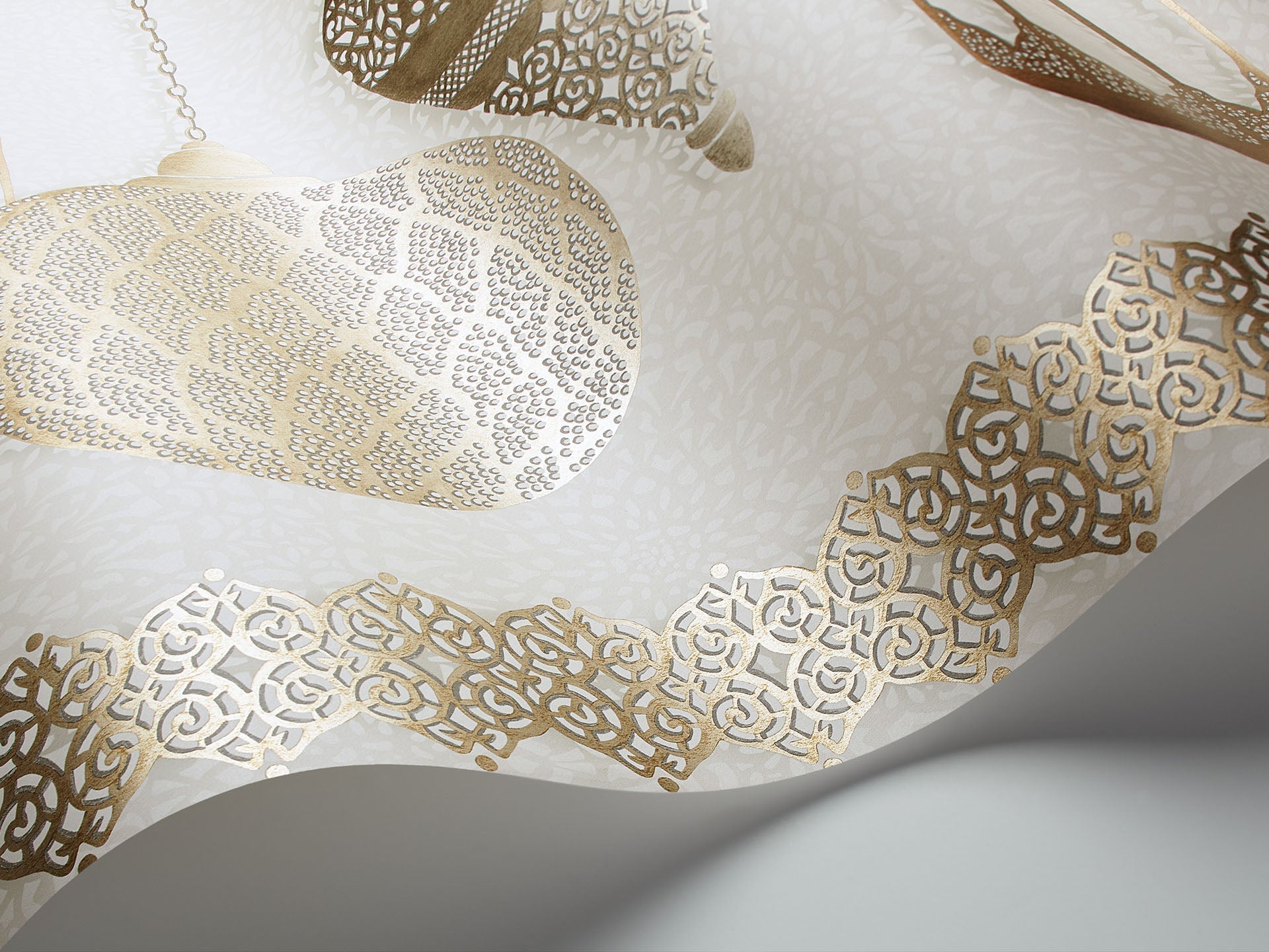 Fez Border Wallpaper - Metallic Gilver & Parchment - 113/6014 - Cole & Son - Premier Wallcovering