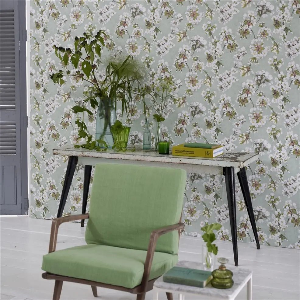 Fleur D'Assam Wallpaper - Platinum - Designers Guild - PDG1148/05 - Premier Wallcovering