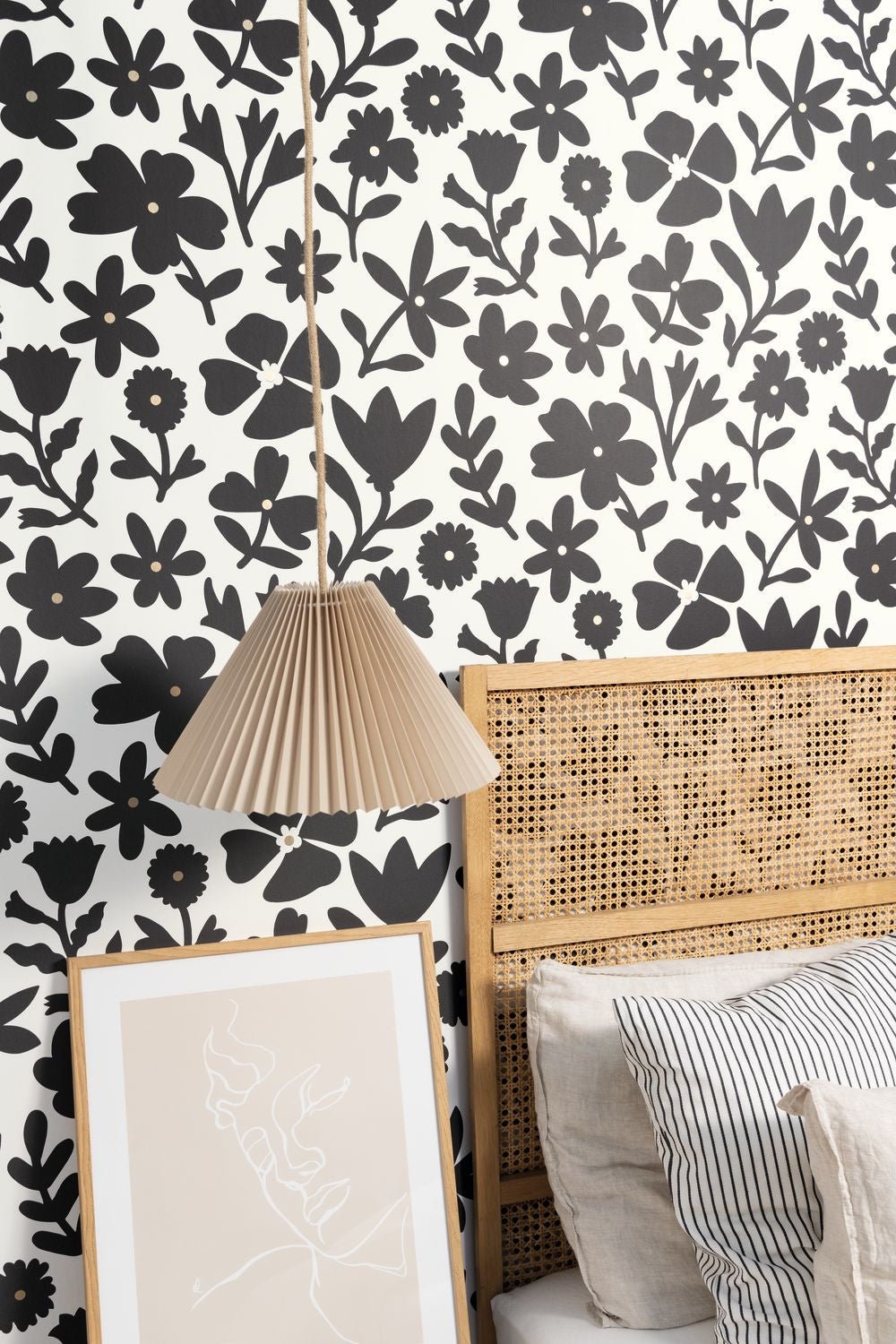 Floralie Wallpaper - Blanc Noir - Caselio - 104340914 - Premier Wallcovering
