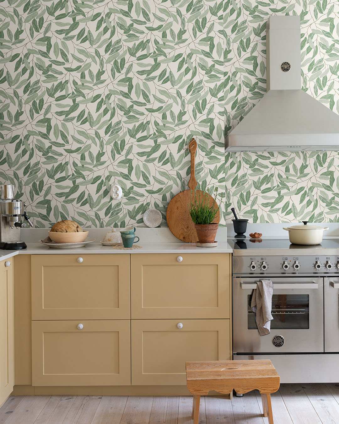 Florian Wallpaper - Soft Cream - Midbec - 15904 - Premier Wallcovering