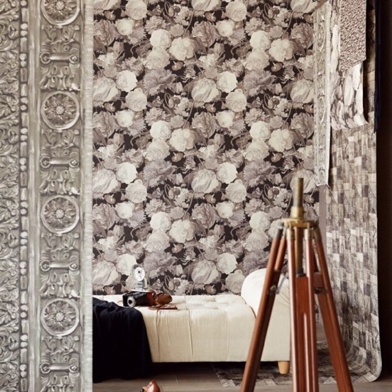 Flower Show Masterpiece Wallpaper - Grey - Eijffinger - 358001 - Premier Wallcovering
