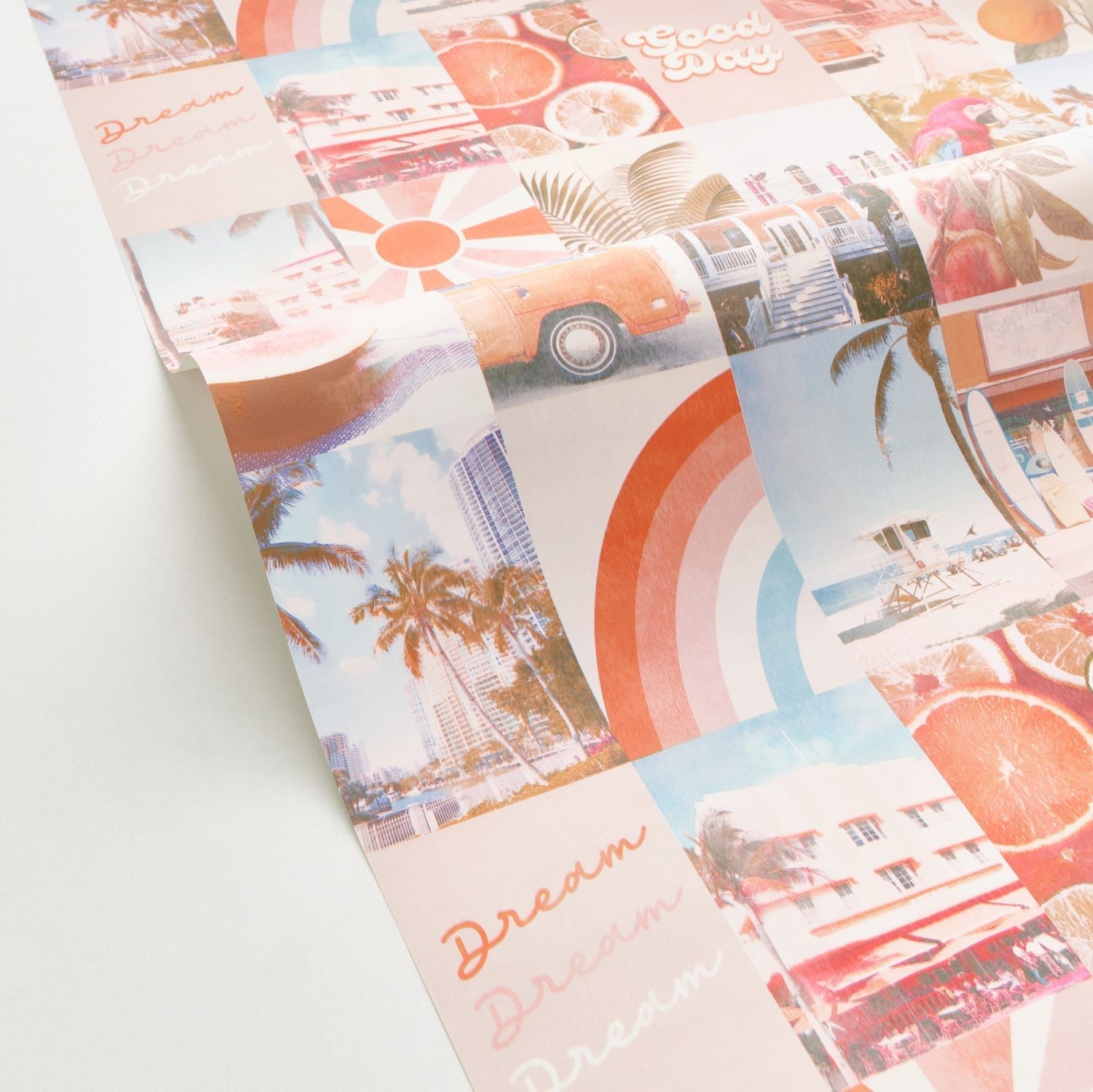 Good Day Wallpaper - Multicouleurs - Caselio - 103354563 - Premier Wallcovering