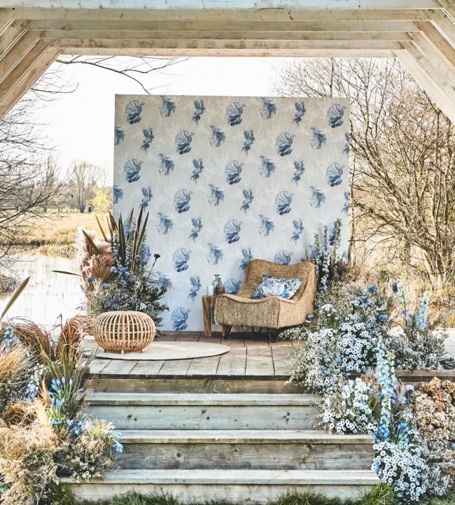 Halfmoon Wallpaper - Gilver/ Tranquility - HTEW112765 - Harlequin - Premier Wallcovering