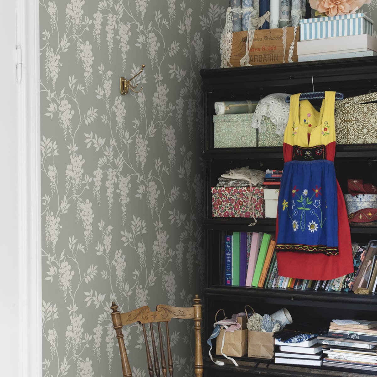 Hedvig Wallpaper - Garden Green - Sandberg - 833-28 - Premier Wallcovering