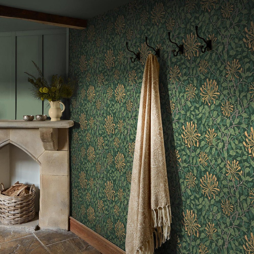 Honeysuckle Wallpaper - Verde - 140487 - William Morris - Premier Wallcovering