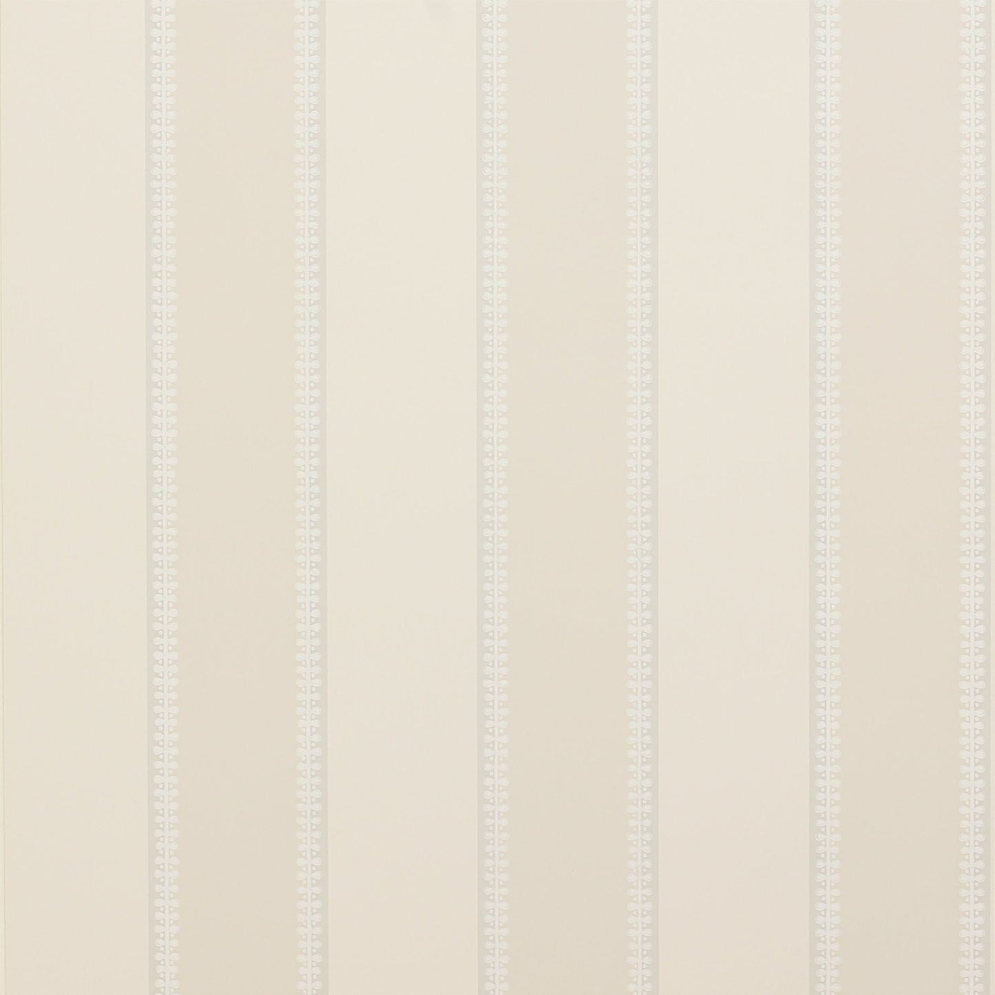 Hume Stripe Wallpaper - Silver - Colefax & Fowler - 07189 - 04 - Premier Wallcovering