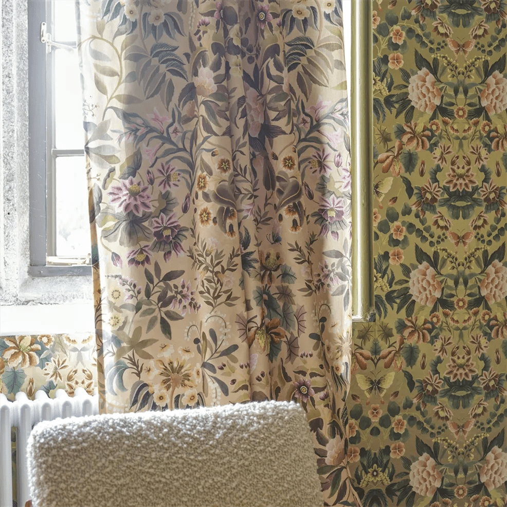 Ikebana Damask Wallpaper - Gold - PDG1156/06 - Designers Guild - Premier Wallcovering