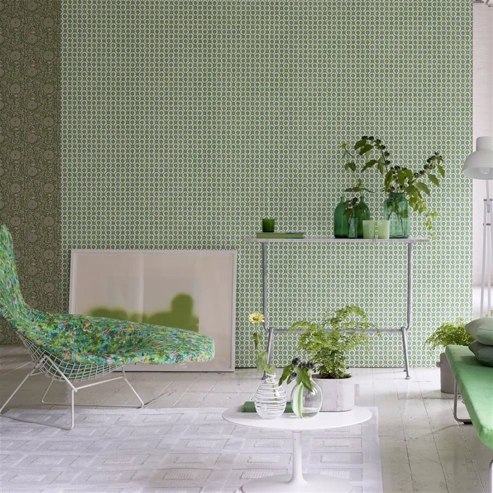 Jaal Wallpaper - Emerald - Designers Guild - PDG1150/06 - Premier Wallcovering