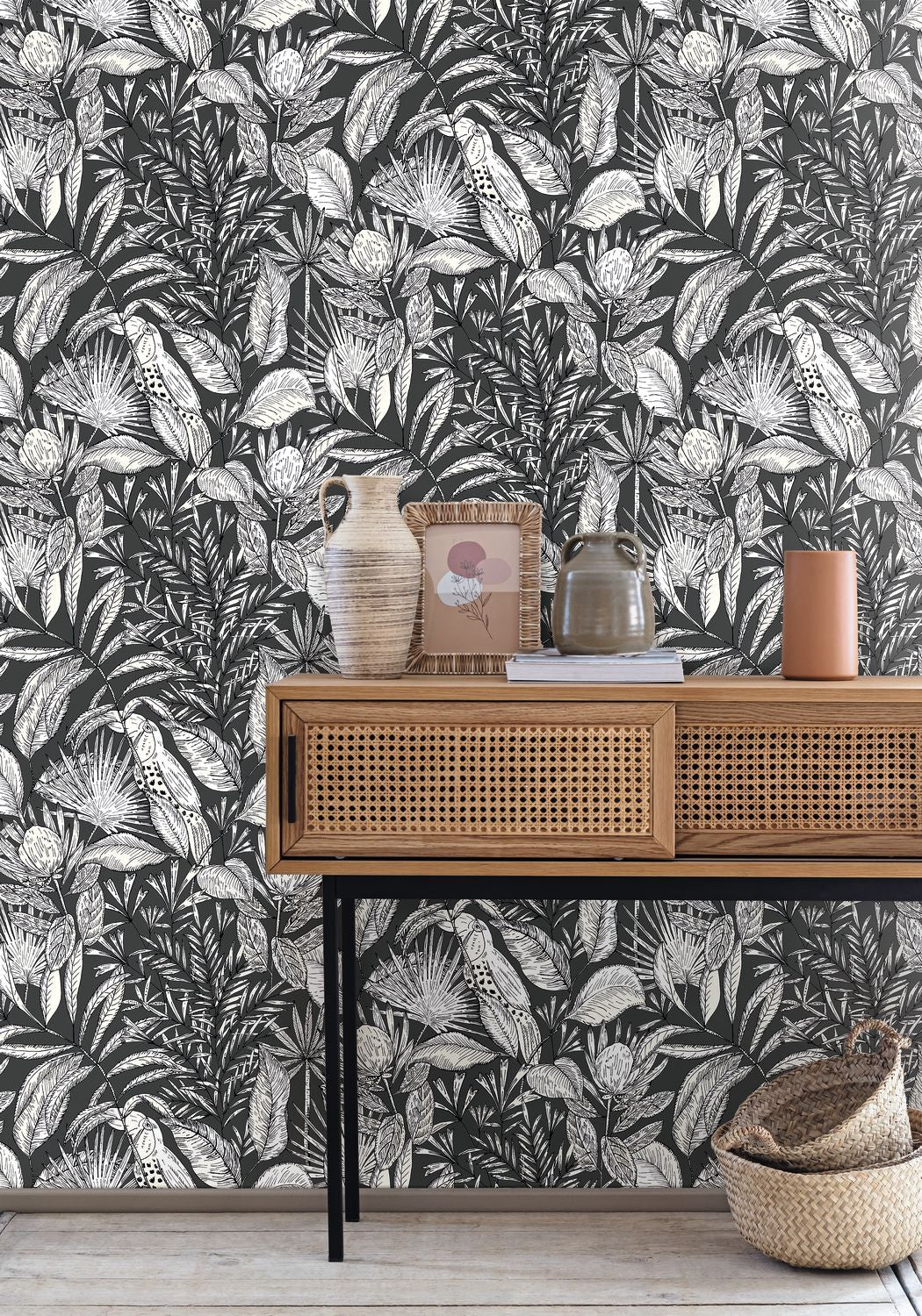 Jardin De Bel Air Wallpaper - Noir - Caselio - 103019039 - Premier Wallcovering