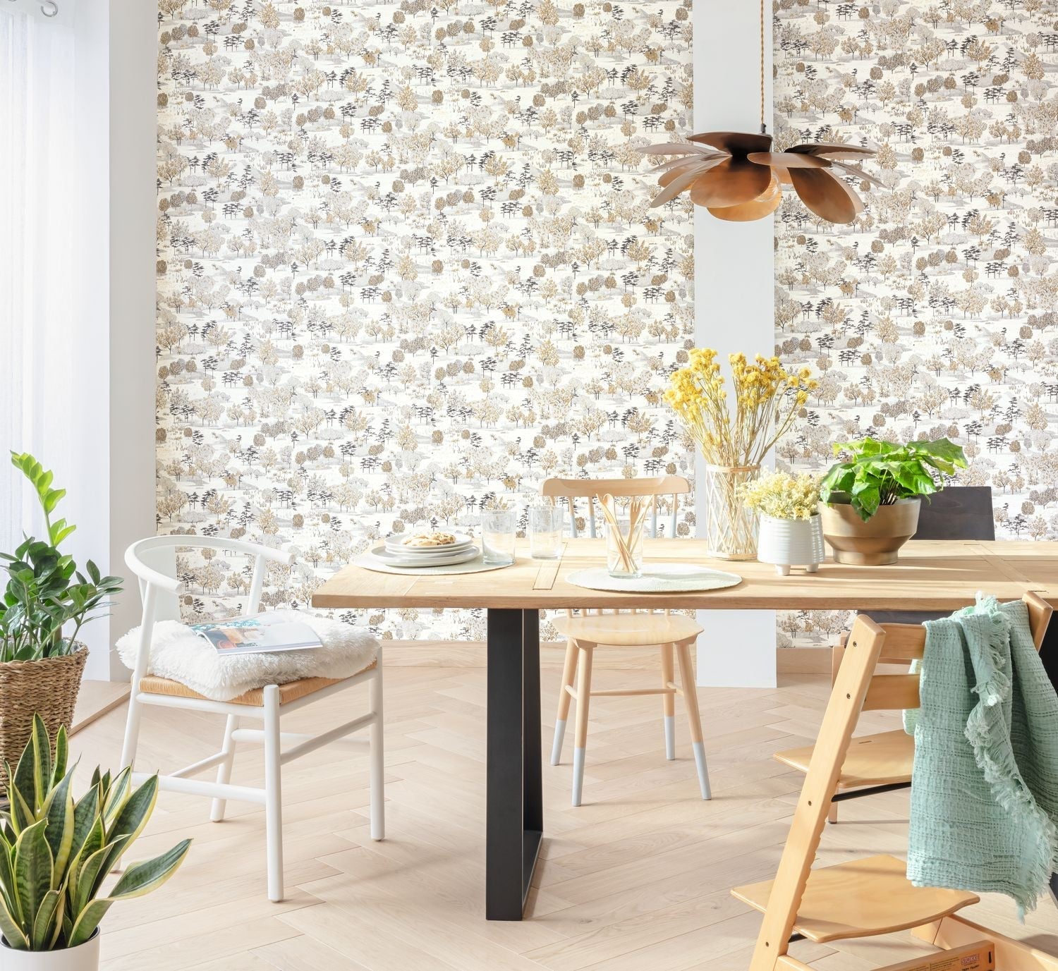 Jardin D'olinda Wallpaper - Blanc Noir - Caselio - 103040924 - Premier Wallcovering