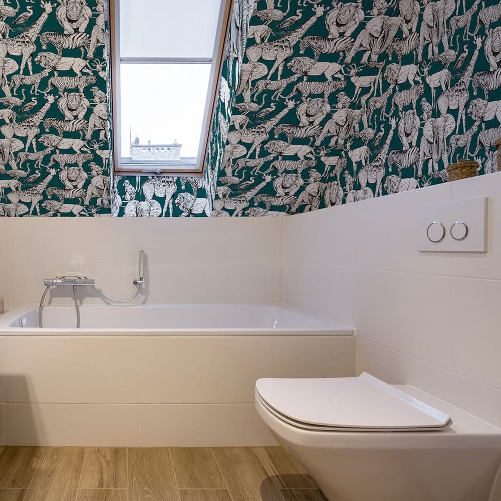 Jungle Animals Wallpaper - Vert - Superfresco Easy - 107692 - Premier Wallcovering