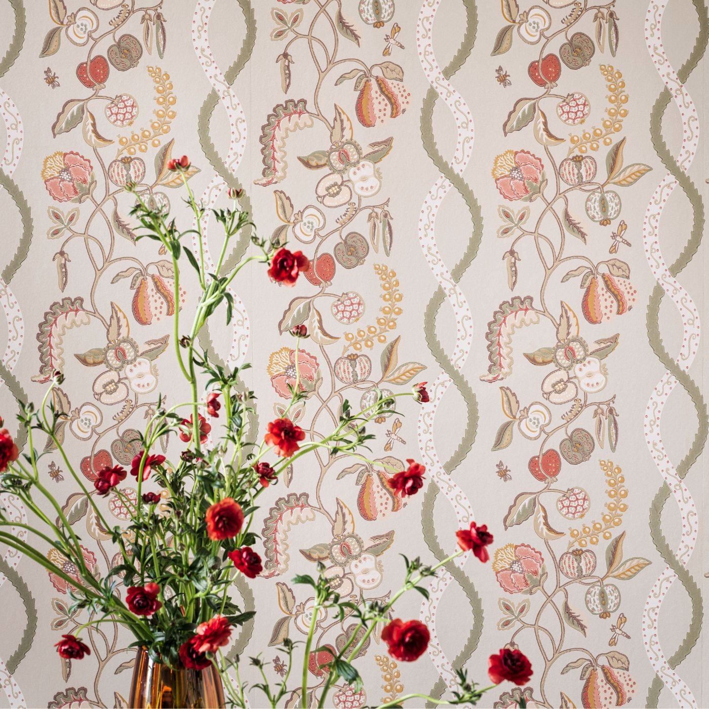Kitchen Garden Wallpaper - Wedgwood & Gala - Sanderson - DHIP217499 - Premier Wallcovering