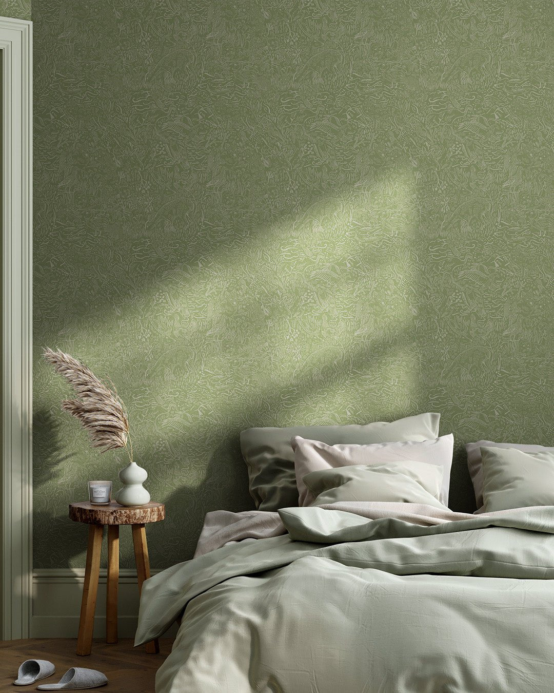 Landskapsdjur Wallpaper - Forest Green - Midbec - 26023 - Premier Wallcovering