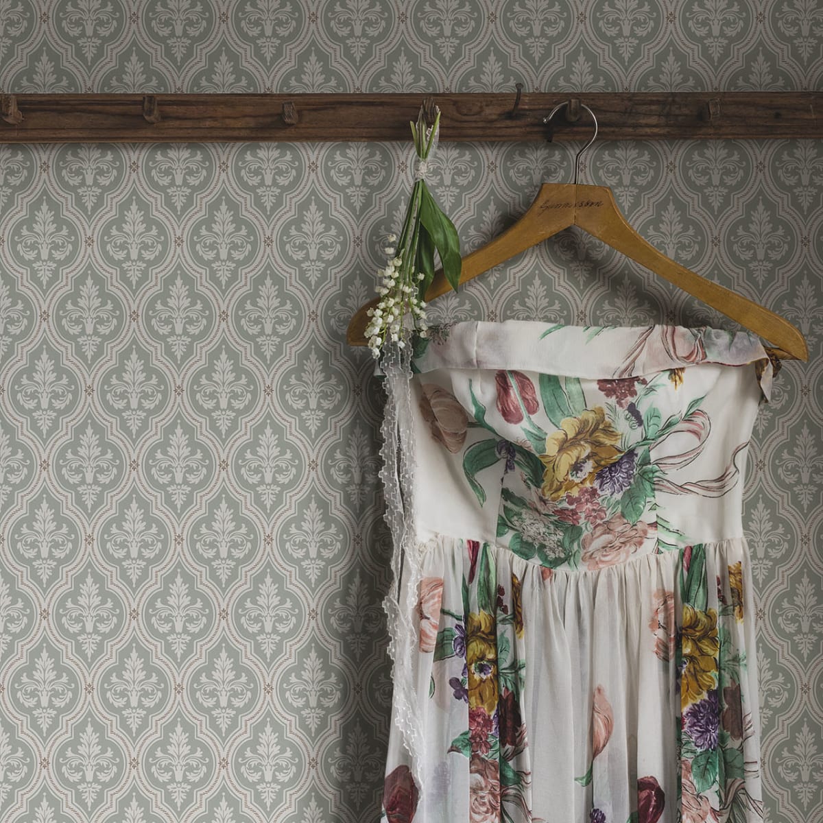 Lillie Wallpaper - Garden Green - Sandberg - 829-38 - Premier Wallcovering