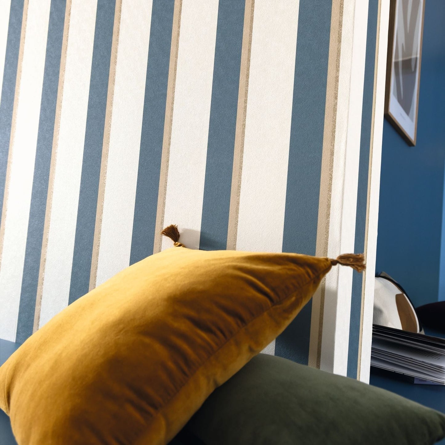 Linear Wallpaper - Bleu - Caselio - 105530676 - Premier Wallcovering