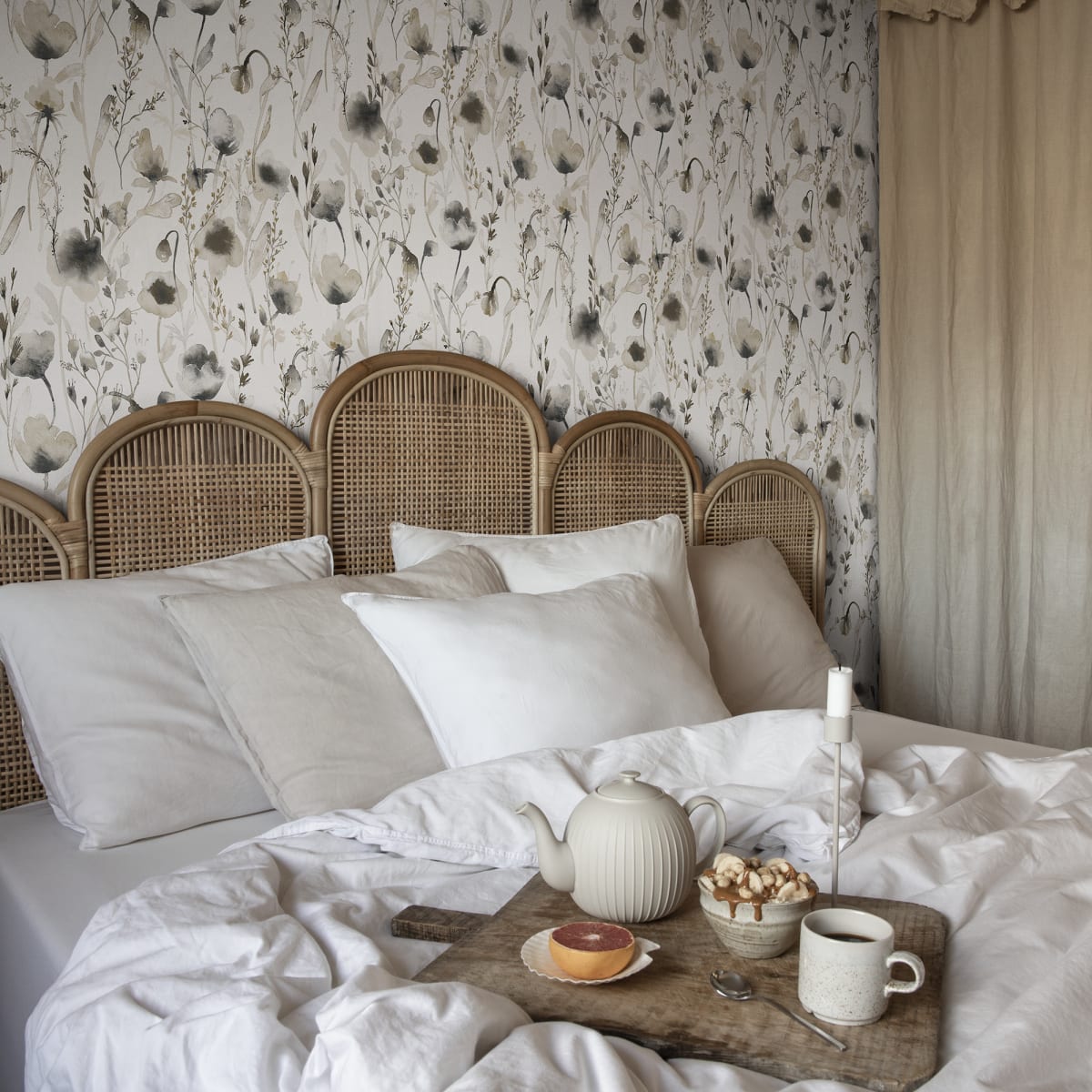 Lo Wallpaper - Hazel - Sandberg - 226-79 - Premier Wallcovering