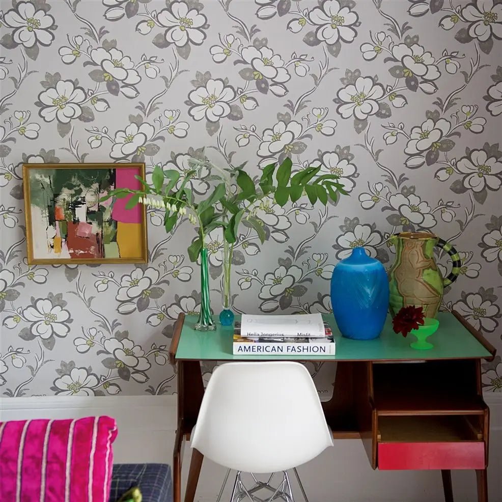 Lotus Flower Wallpaper - Oyster - P571/01 - Designers Guild - Premier Wallcovering
