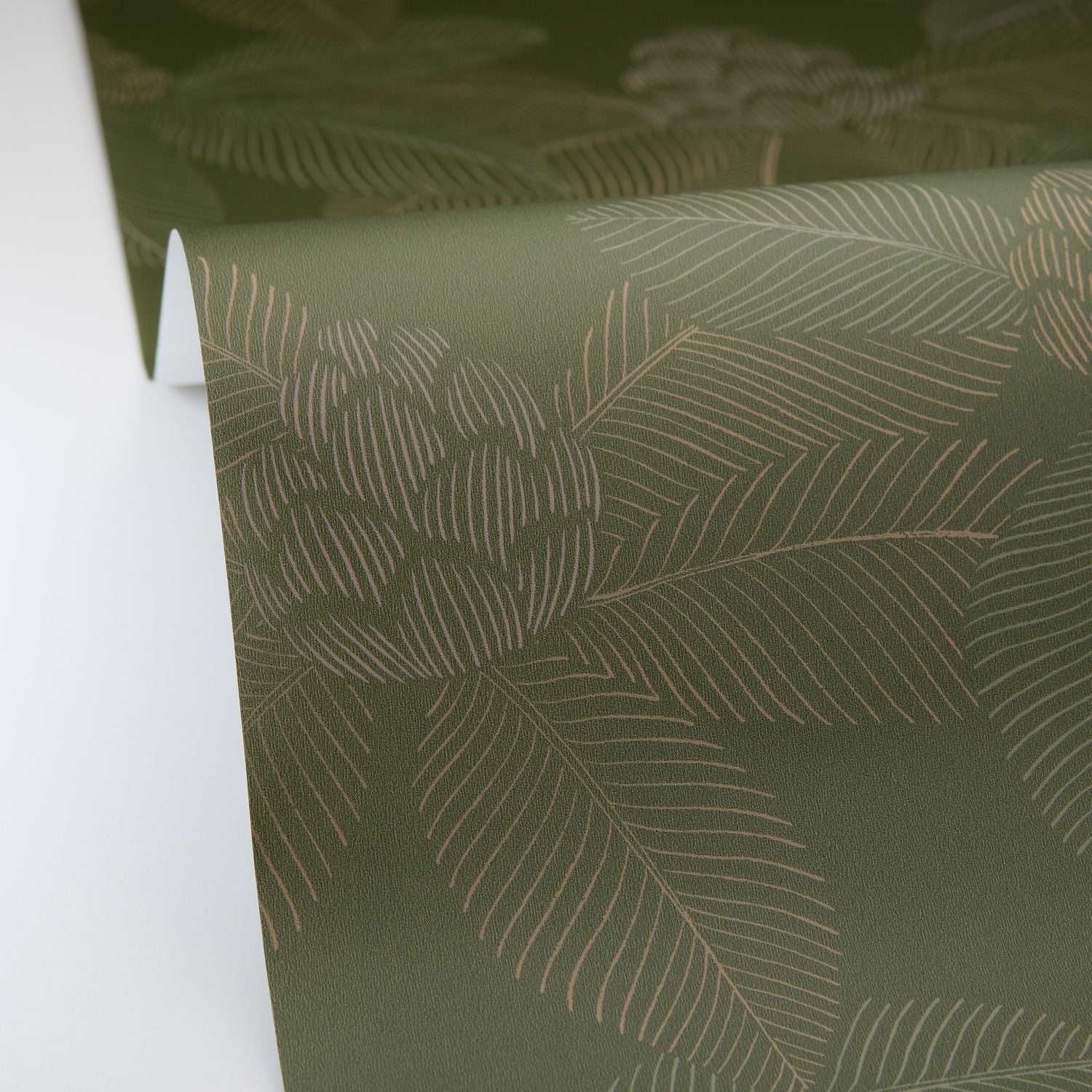 Lotus Wallpaper - Vert mousse - Caselio - 106657172 - Premier Wallcovering