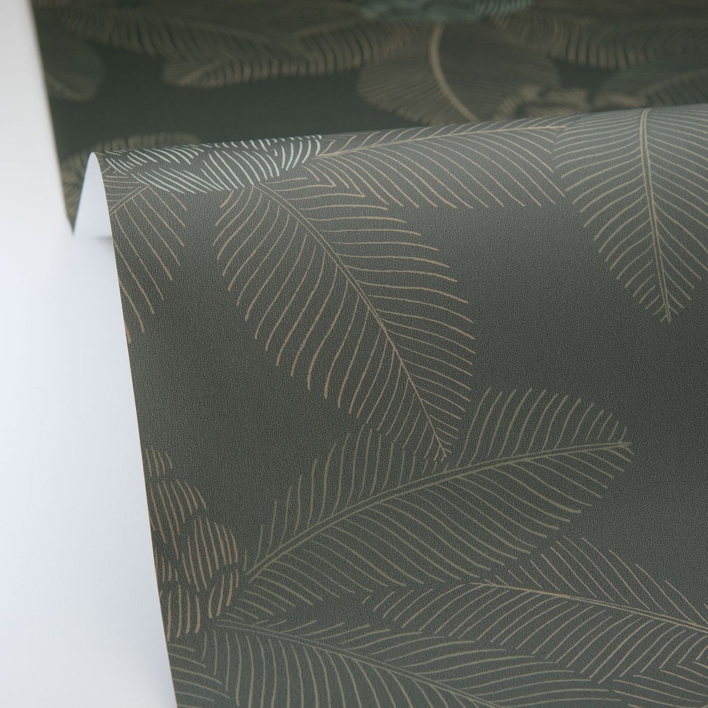 Lotus Wallpaper - Vert anglais - Caselio - 106657290 - Premier Wallcovering