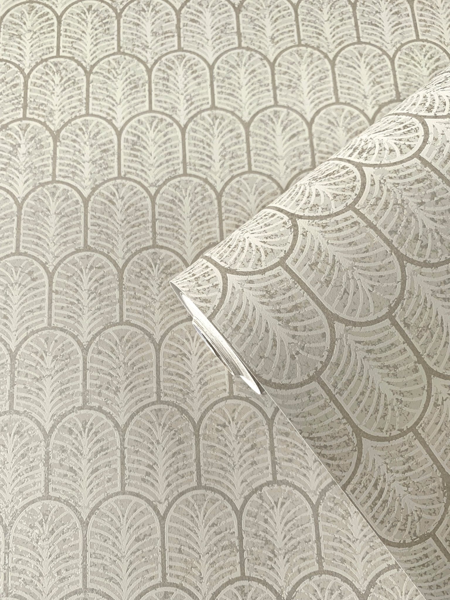 Lustre Geo Arch Wallpaper - Dark Cream - Galerie - F - VL6003 - Premier Wallcovering