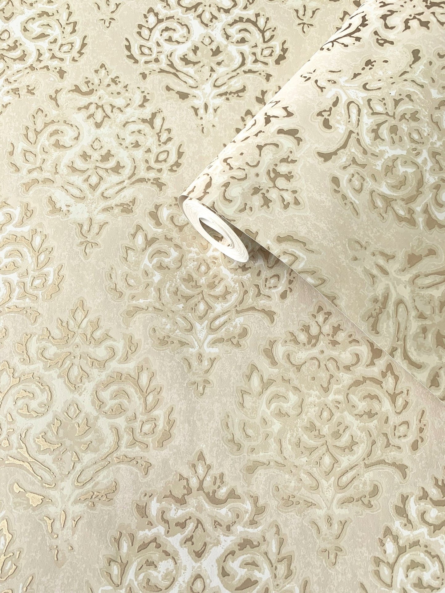 Lustre Modern Damask Wallpaper - Gold - Galerie - MT2009 - Premier Wallcovering