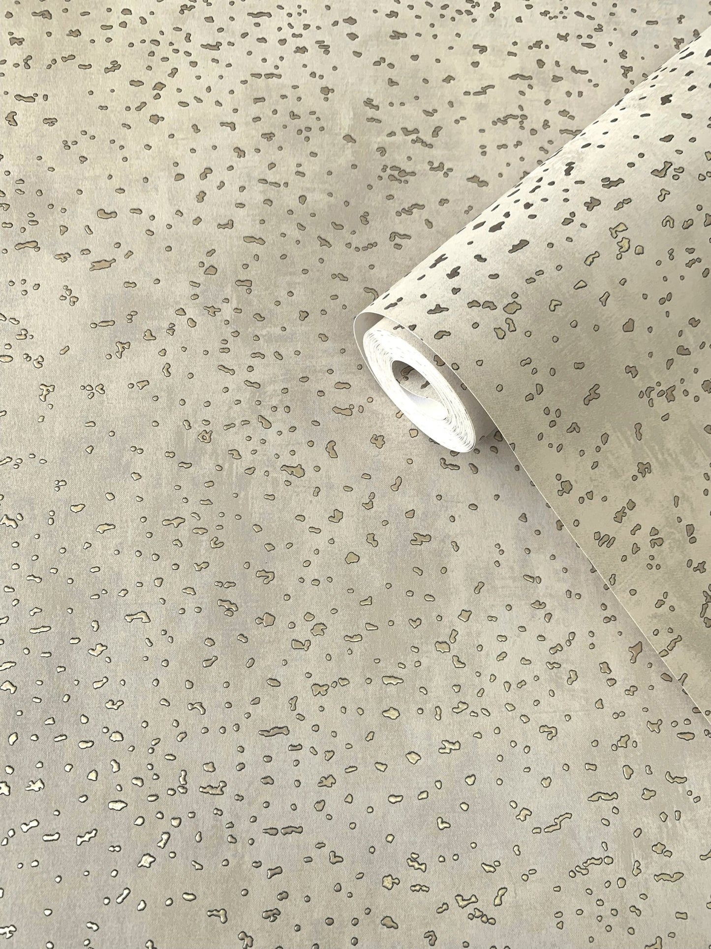 Lustre Spot Abstract Wallpaper - Gold - Galerie - DWP0019 - 02 - Premier Wallcovering