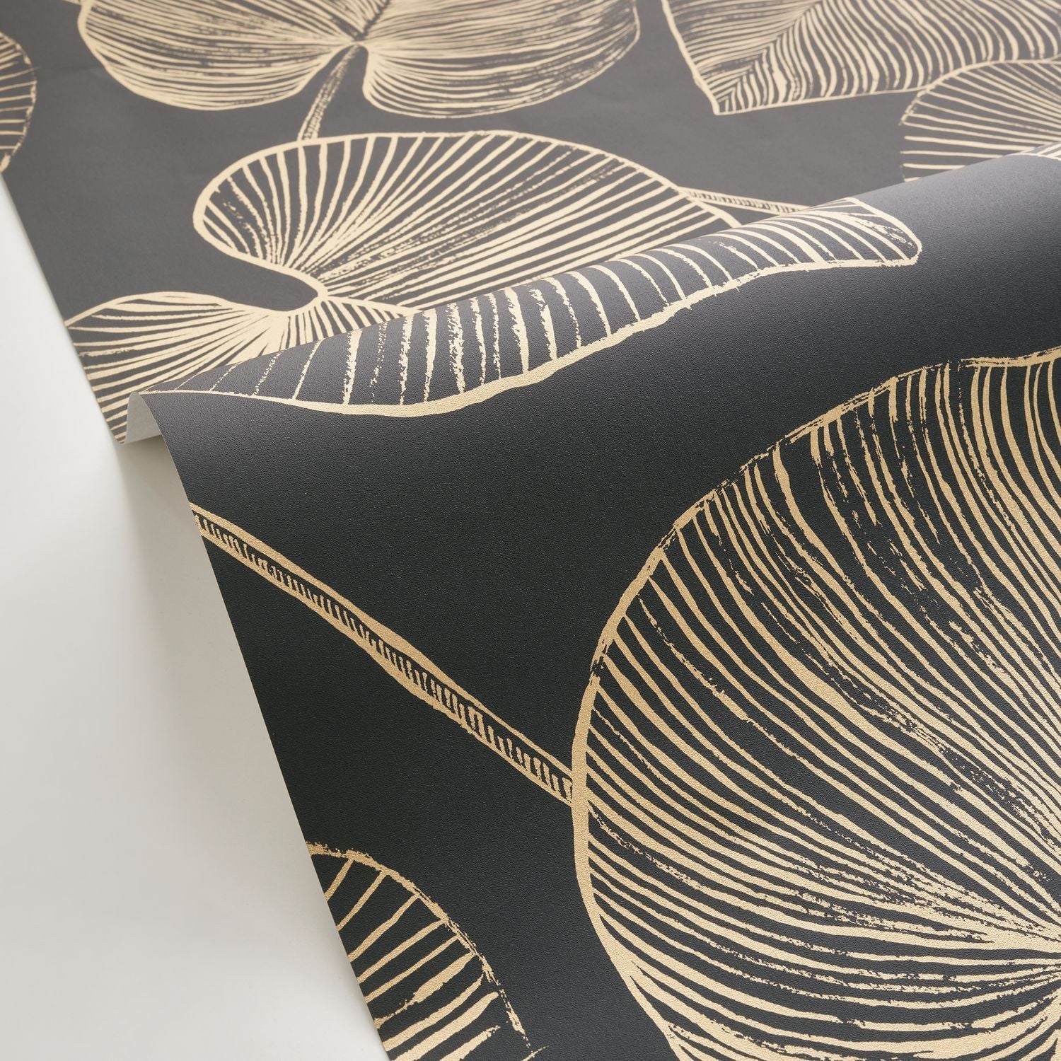 Magistral Wallpaper - Noir - Caselio - 104539021 - Premier Wallcovering