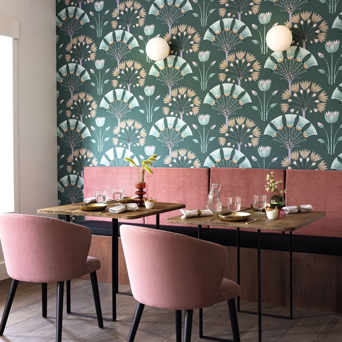 Majestic Wallpaper - Vert Emeraude - Caselio - 105277120 - Premier Wallcovering