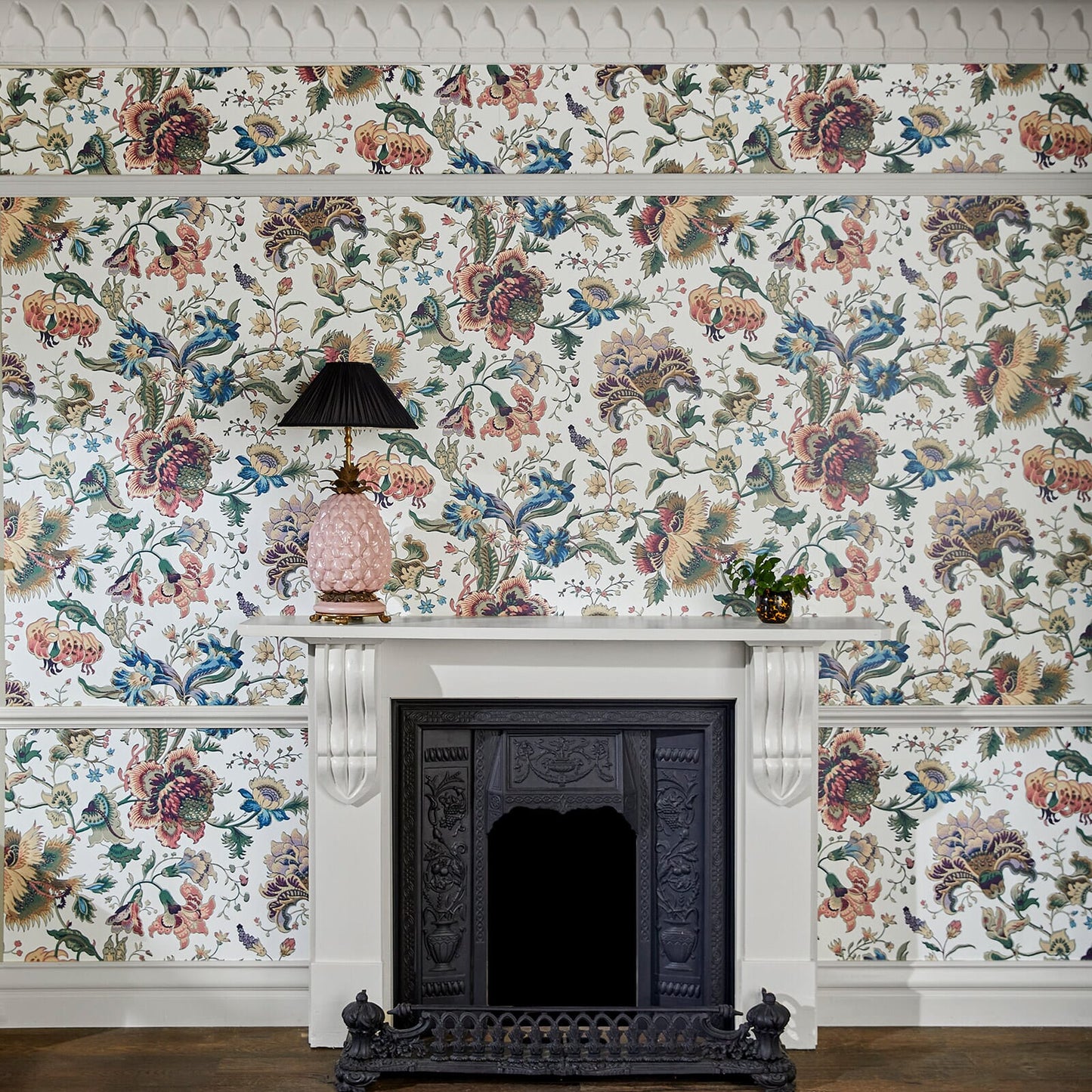 Majorelle Wallpaper - Ecru - House of Hackney - 1 - WA - MAJ - DI - ECR - XXX - Premier Wallcovering