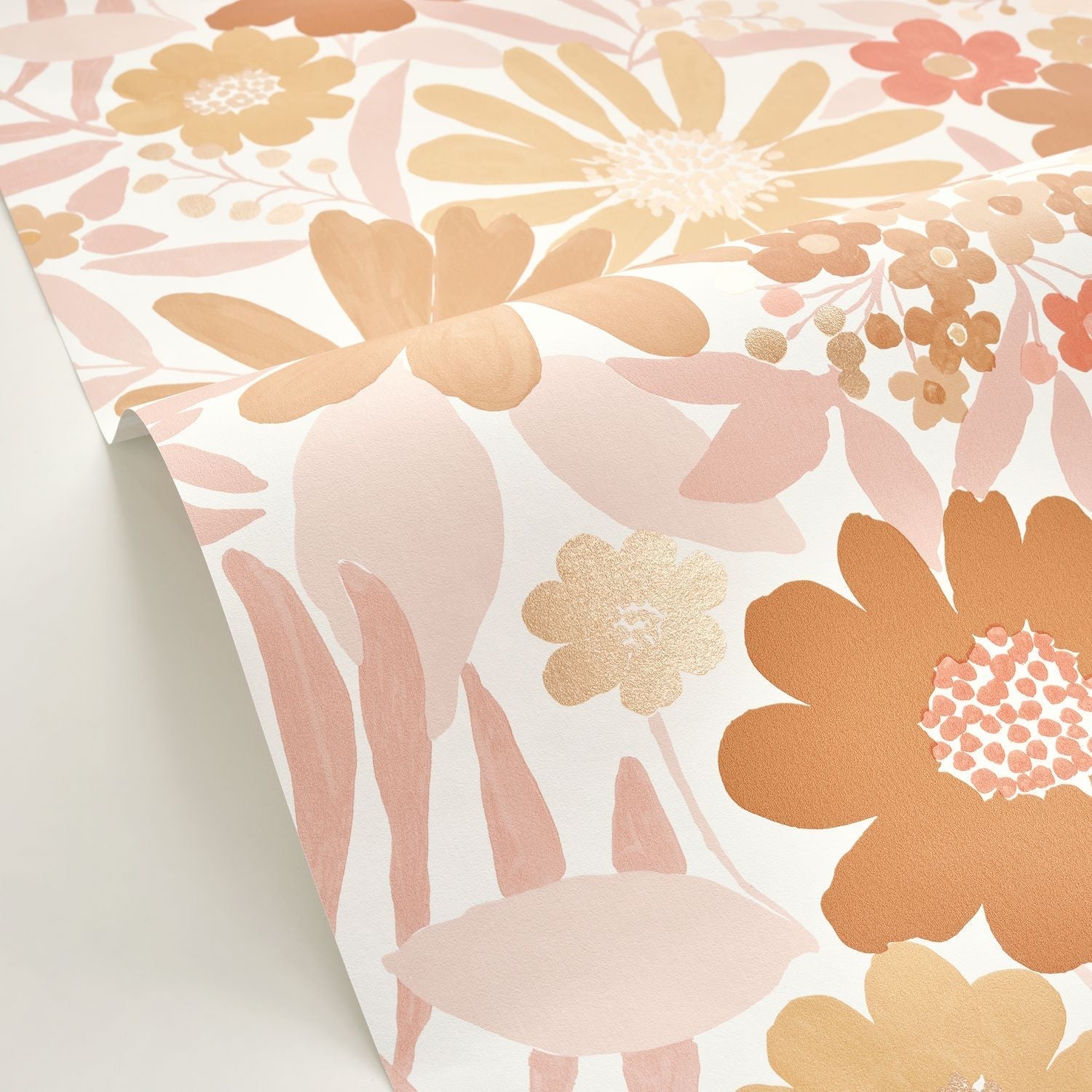 Marguerite Wallpaper - Blanc Roses - Caselio - 104430436 - Premier Wallcovering