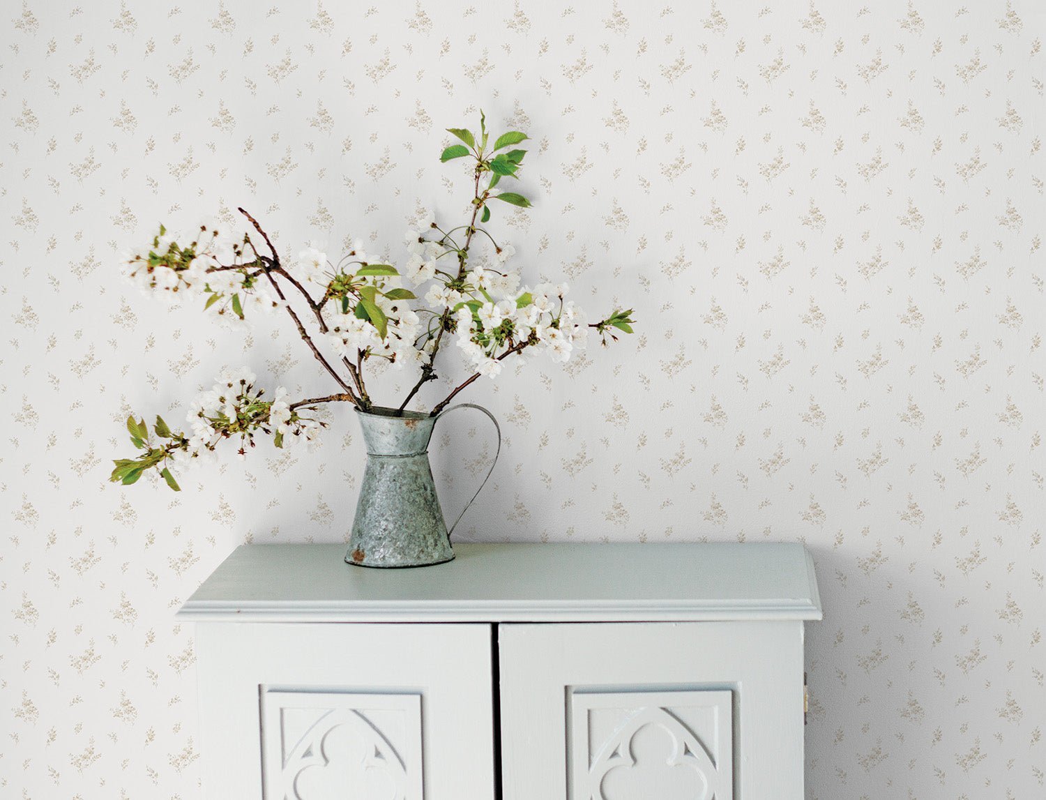 Miniatures 2 Rose Bouquets Wallpaper - Beige / White - Galerie - G67916 - Premier Wallcovering