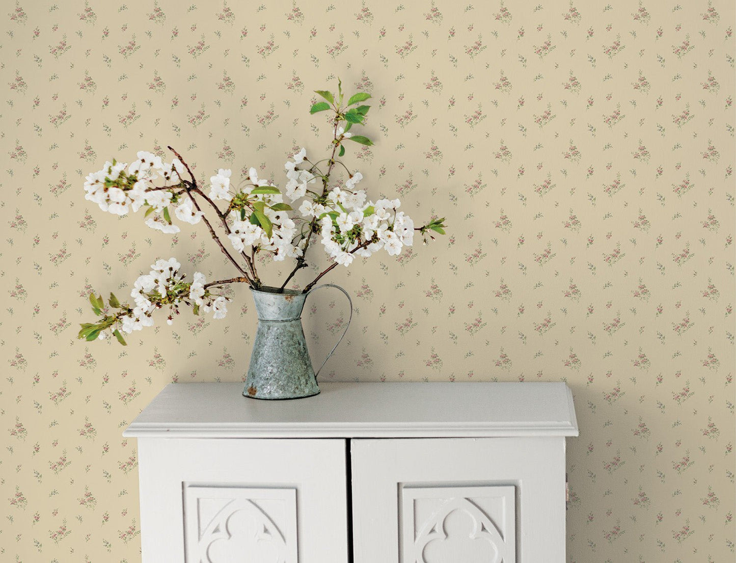 Miniatures 2 Rose Bouquets Wallpaper - Red / Beige - Galerie - G67917 - Premier Wallcovering
