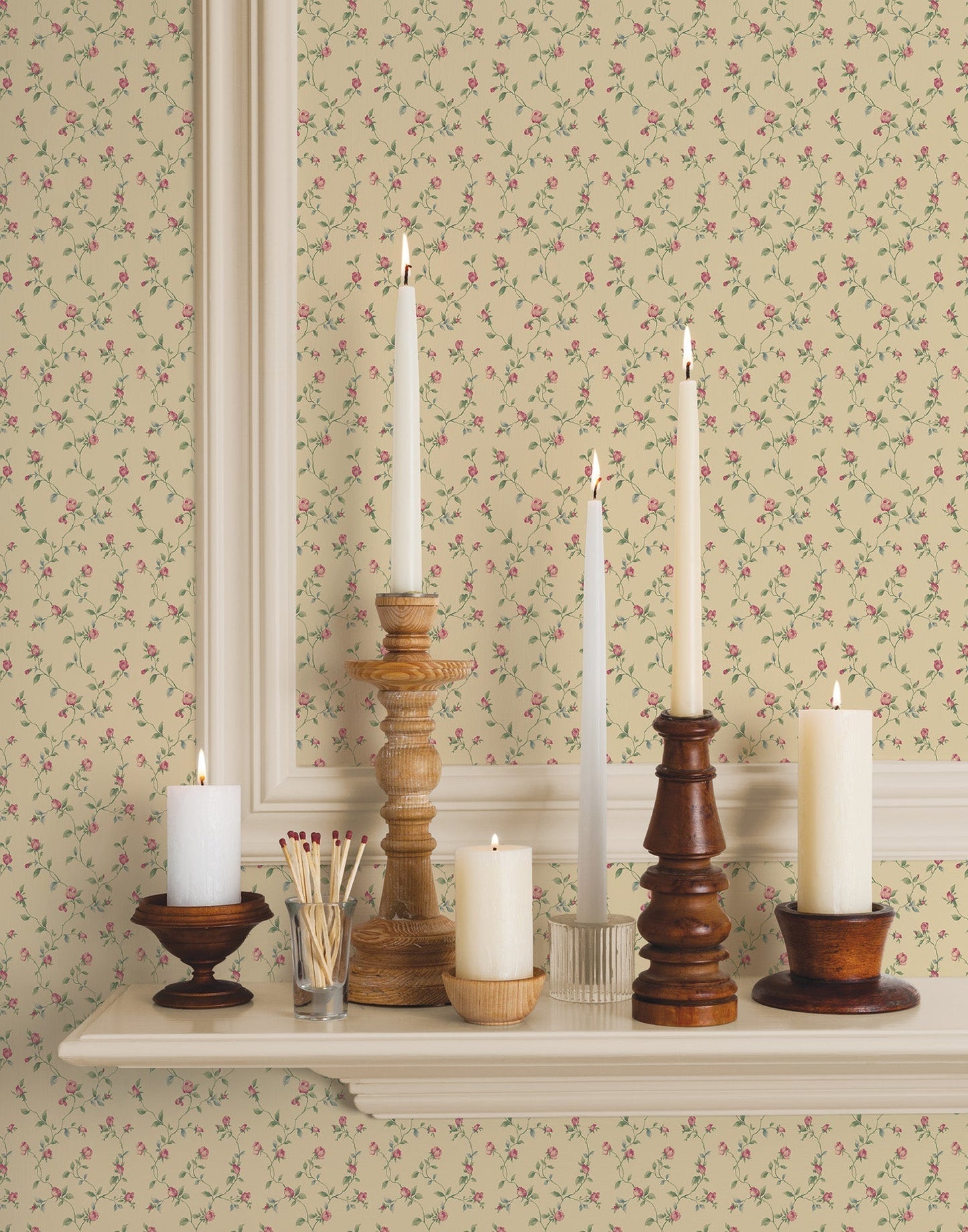 Miniatures 2 Rose Trellis Wallpaper - Red / Dark Cream - Galerie - G67934 - Premier Wallcovering