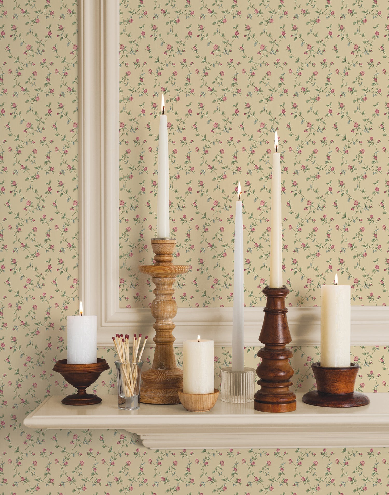 Miniatures 2 Rose Trellis Wallpaper - Red / Dark Cream - Galerie - G67934 - Premier Wallcovering