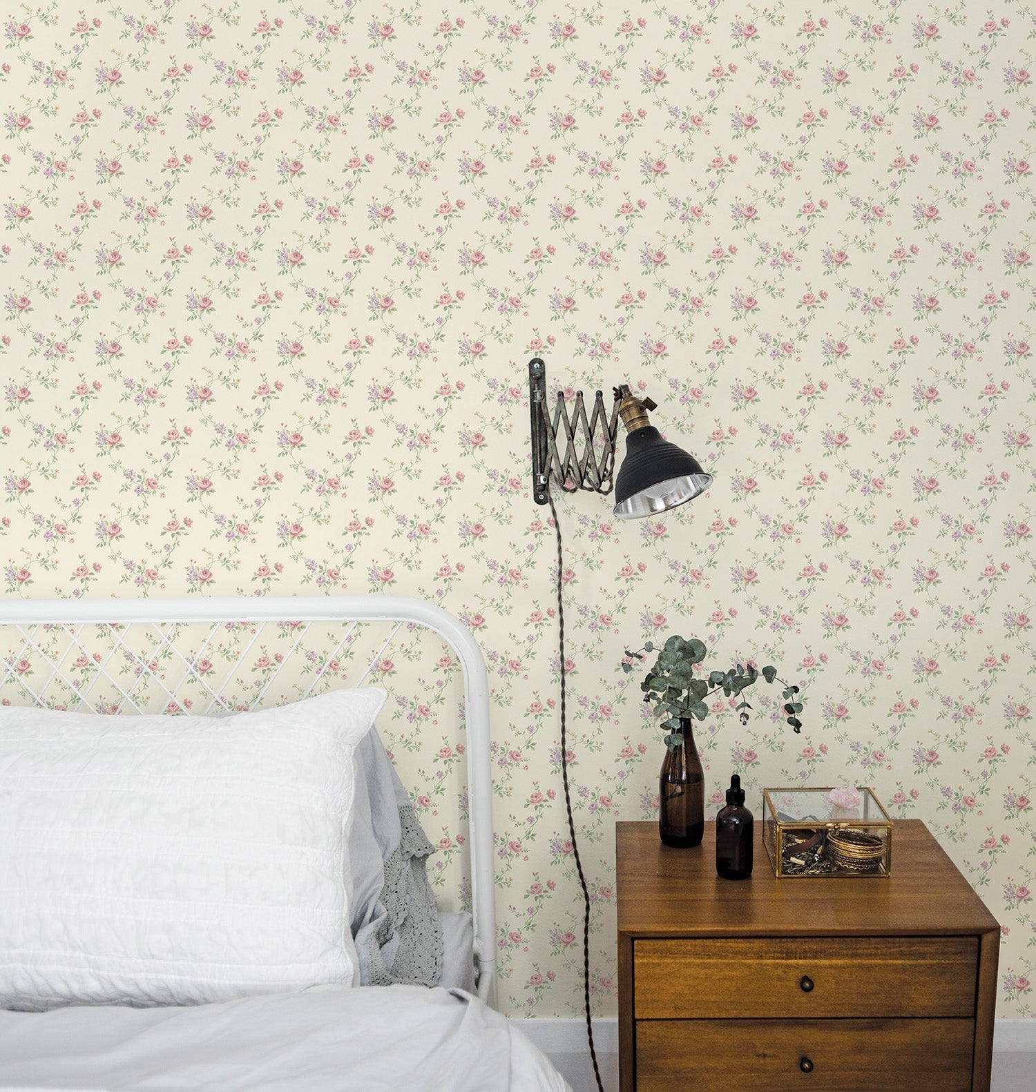 Miniatures 2 Small Roses Wallpaper - Pink / Lilac - Galerie - G67895 - Premier Wallcovering