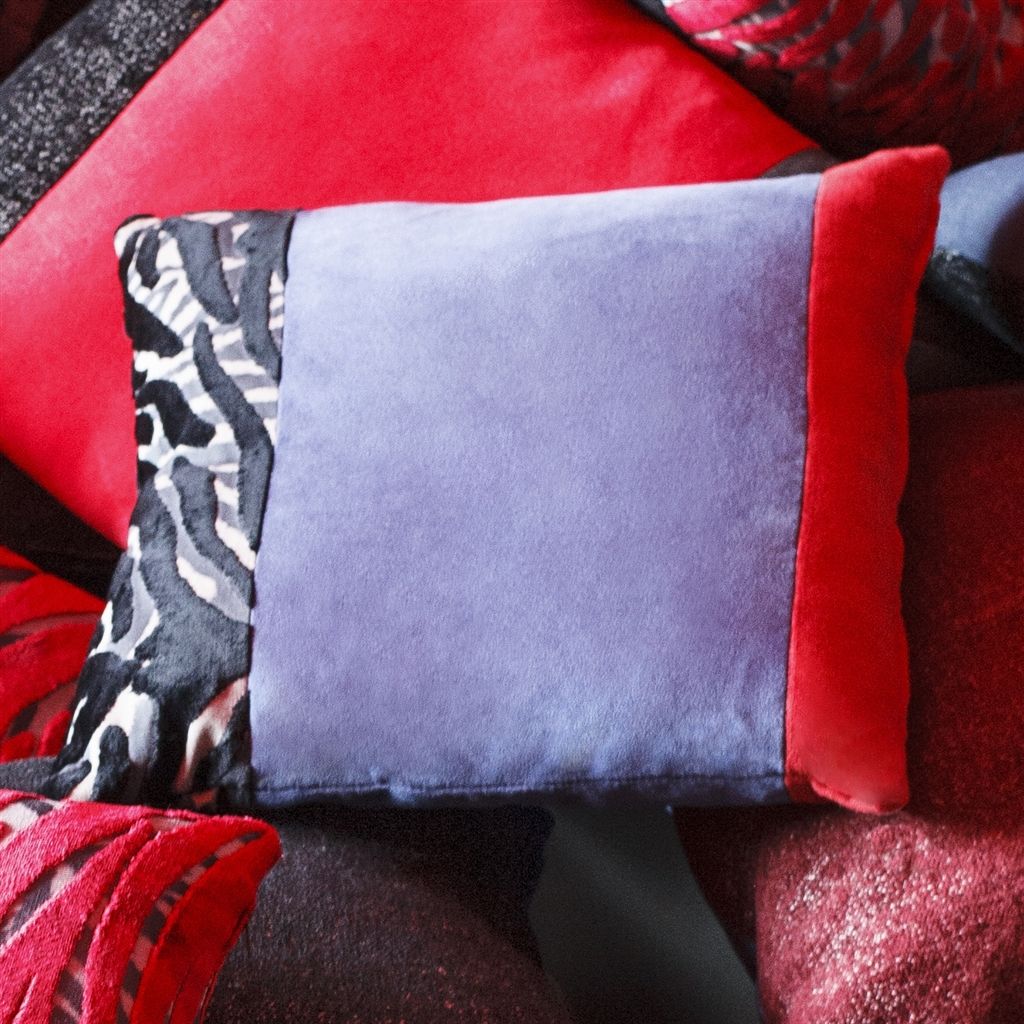 Moleskine Fabric - Puce - Christian Lacroix - FCL2270/10 - Premier Wallcovering