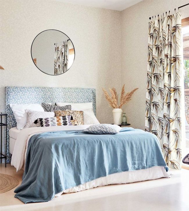 Nakuru Wallpaper - Oyster - HMIW112245 - Harlequin - Premier Wallcovering