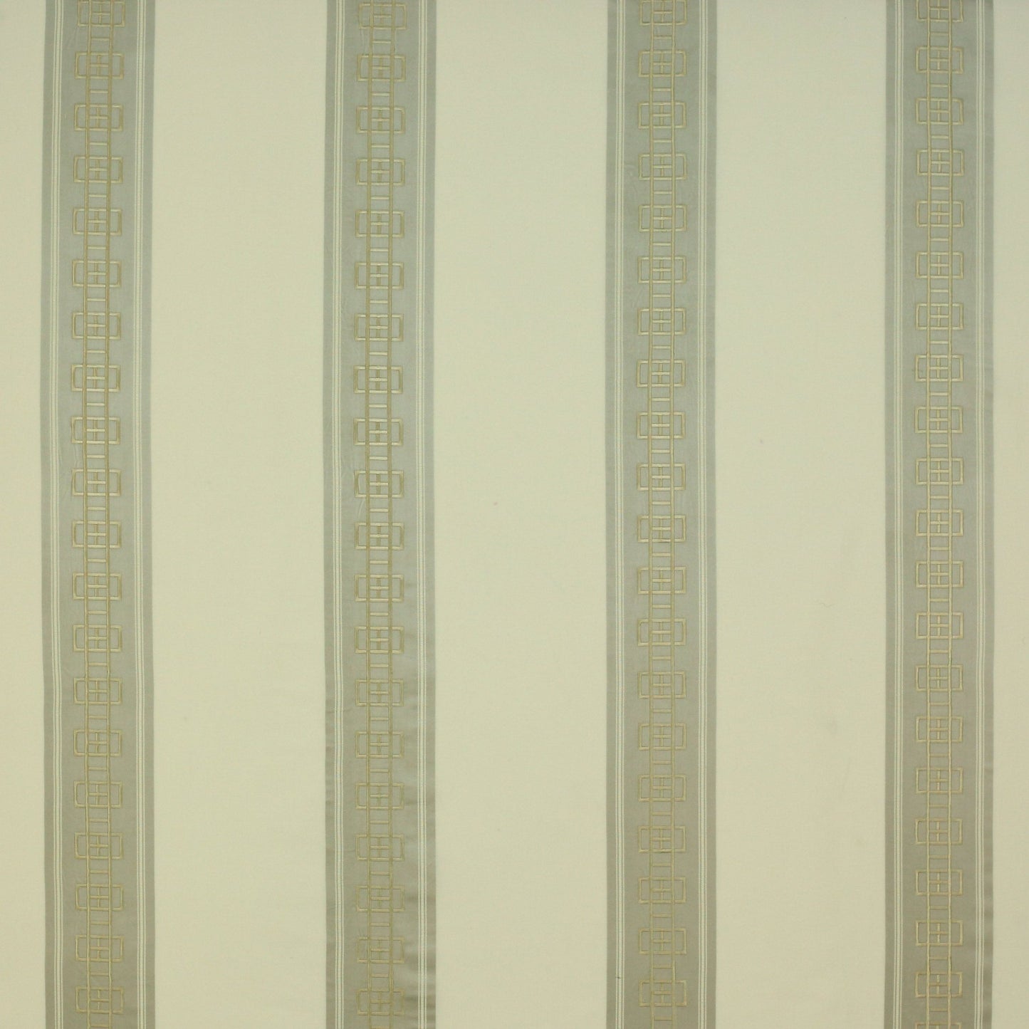 Nanda Fabric - Pierre - Manuel Canovas - 04956/01 - Premier Wallcovering