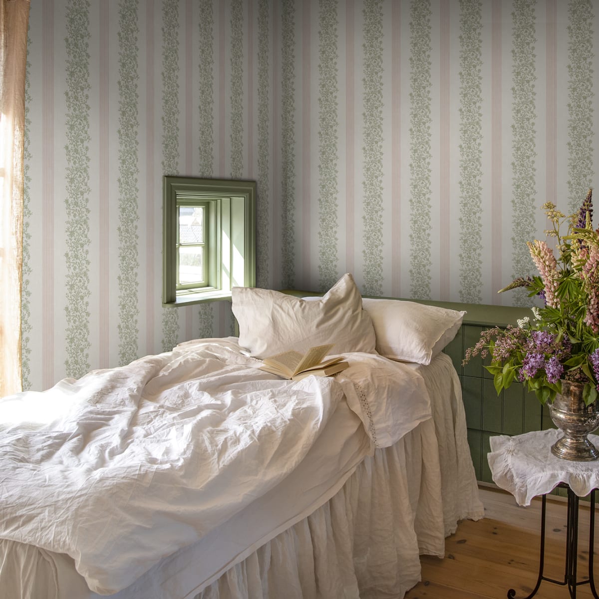 Natalie Wallpaper - Pink - Sandberg - S10825 - Premier Wallcovering