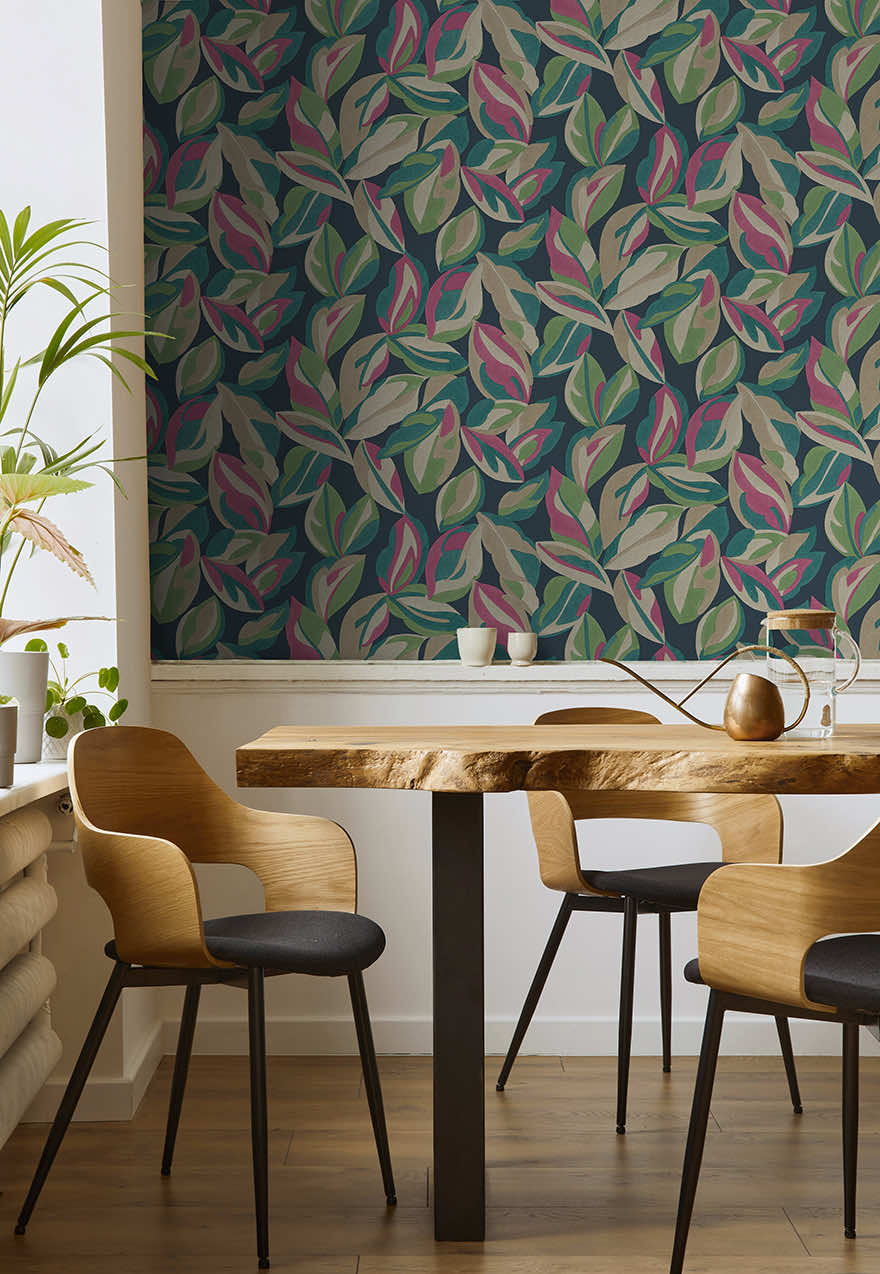 Nicolai Leaf Wallpaper - Navy - Holden Décor - 91590 - Premier Wallcovering