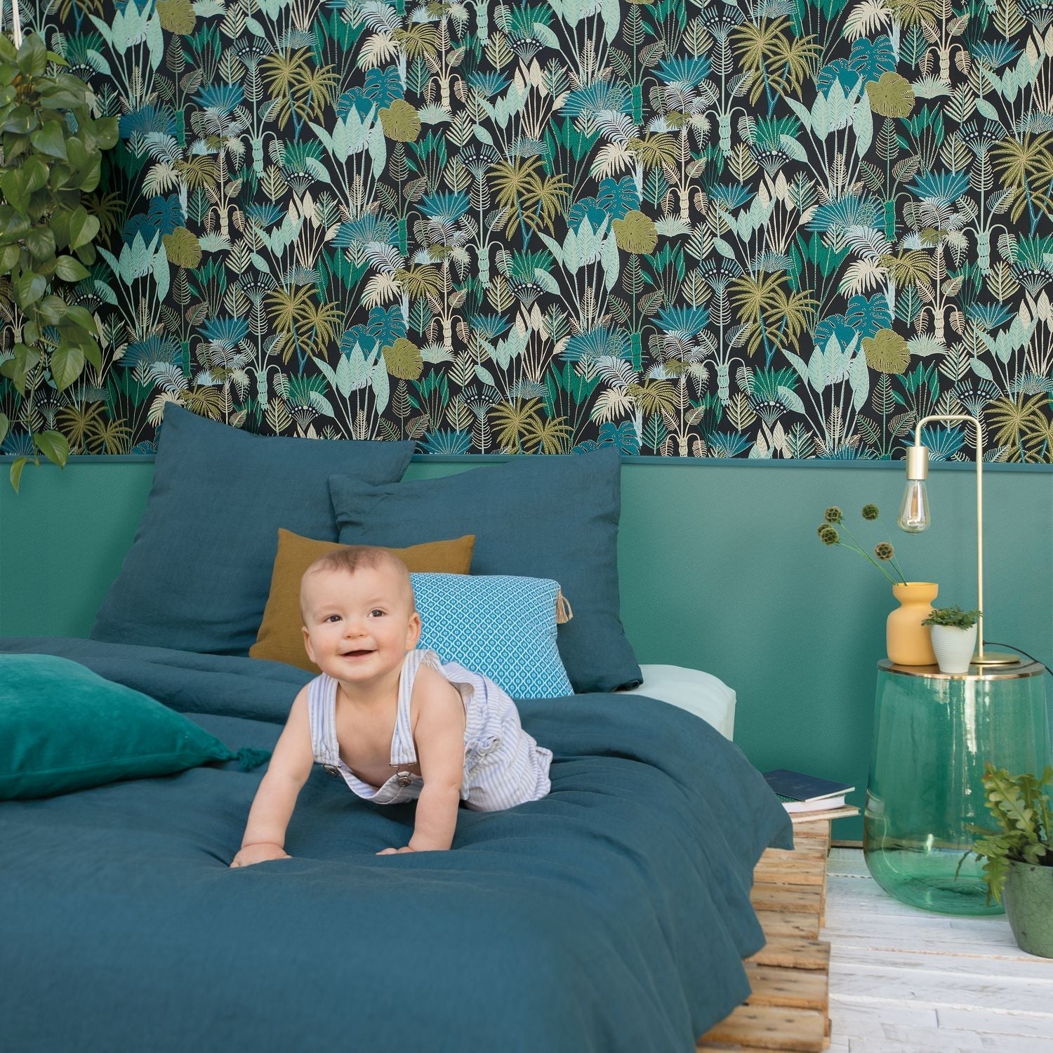 Odyssee Philippines Wallpaper - Emeraude - Caselio - 101419901 - Premier Wallcovering