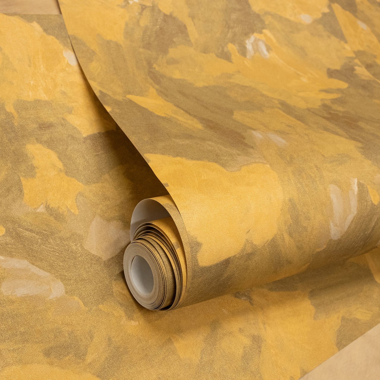 Paeonia Plain Julie Feels Home Wallpaper - Gold - Hohenberger - 26913 - Premier Wallcovering