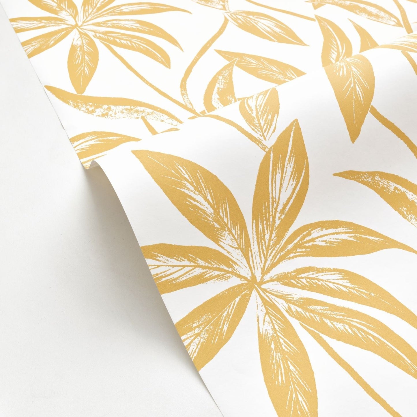 Paradisio Wallpaper - Safran - Caselio - 103702020 - Premier Wallcovering