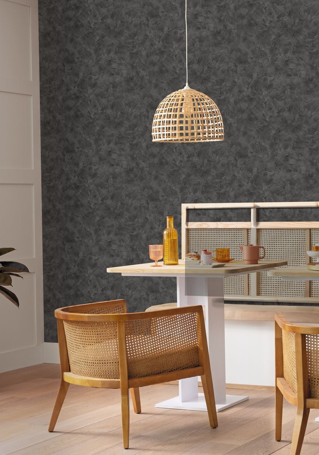 Patine Uni Wallpaper - Noir - Caselio - 100229973 - Premier Wallcovering