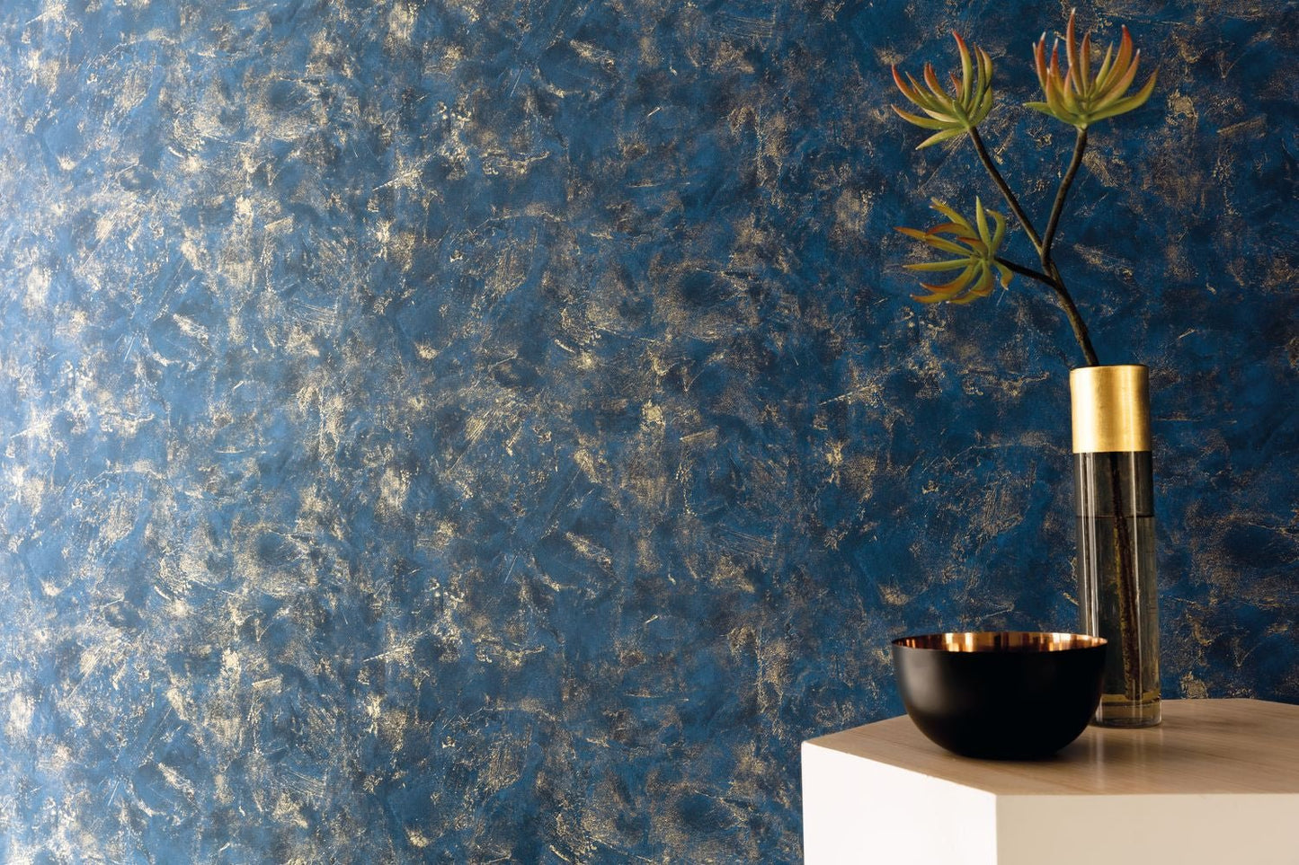 Patine Uni Wallpaper - Bleu Nuit - Caselio - 100226520 - Premier Wallcovering