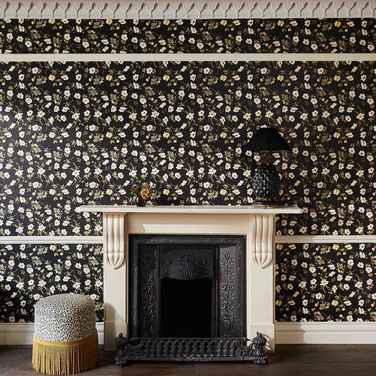 Poppium Wallpaper - Ebony - House of Hackney - 1 - WA - POP - DI - BLK - XXX - Premier Wallcovering