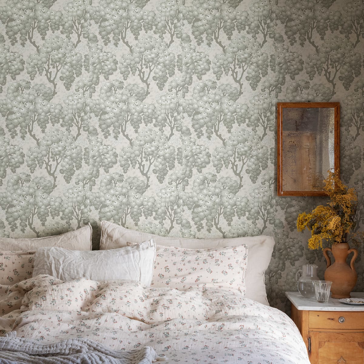 Ragnvi Wallpaper - Spring Green - Sandberg - 836-38 - Premier Wallcovering