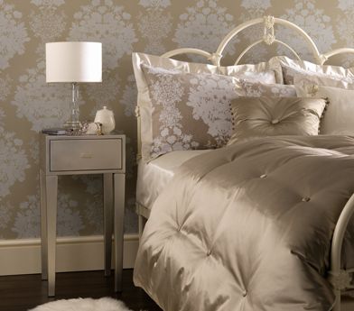 Salcey Wallpaper - Beige - Osborne & Little - W5792-05 - Premier Wallcovering