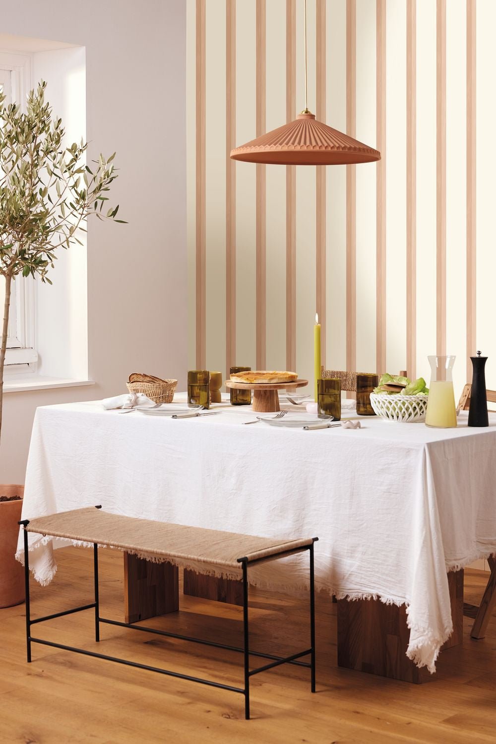 Satisfaction Wallpaper - Vieux Rose - Caselio - 105350422 - Premier Wallcovering