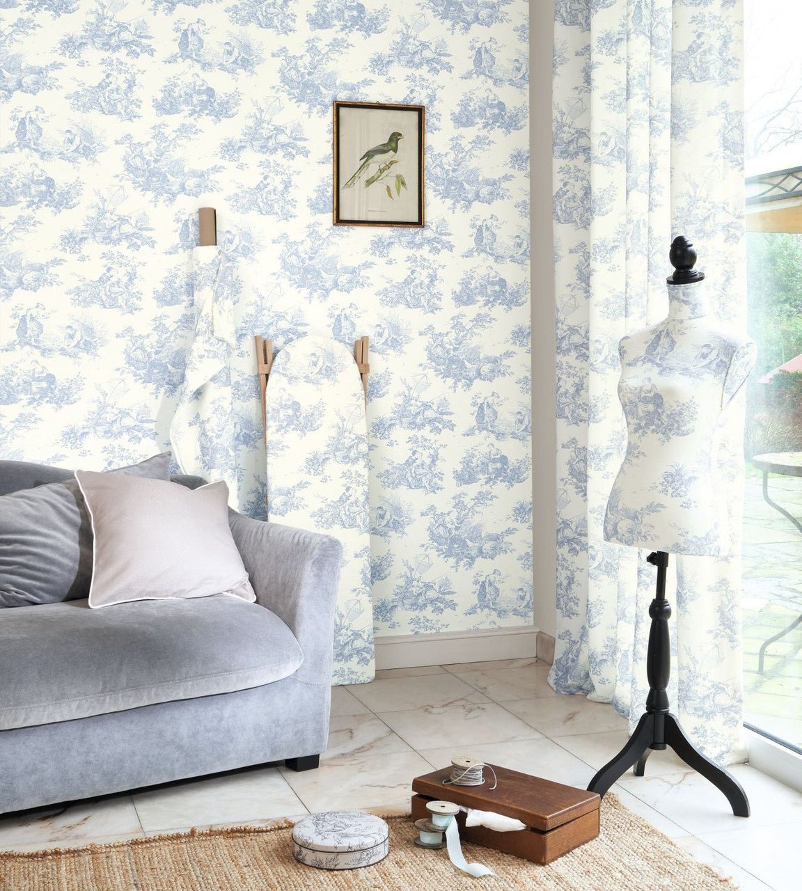 Scene D'Ete Les Belles Toiles De Jouy Wallpaper - Bleu Porcelaine - Casadeco - 87916217 - Premier Wallcovering